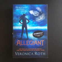 Load image into Gallery viewer, Veronica Roth - Allegiant
